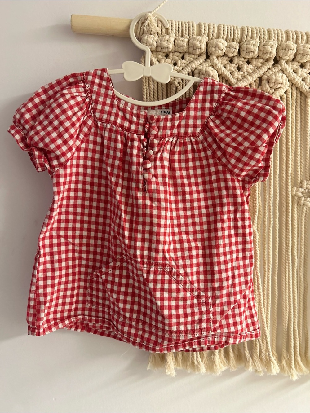 H&M Red and White Gingham Puff-Sleeve Girls Top